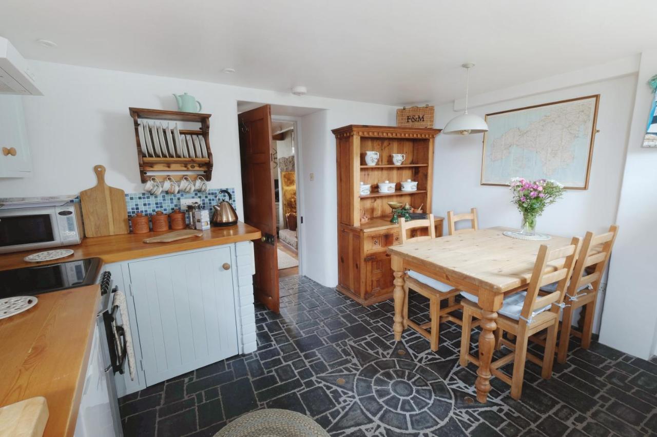 Niver Dew Holiday Cottage Lower Boscaswell Eksteriør bilde