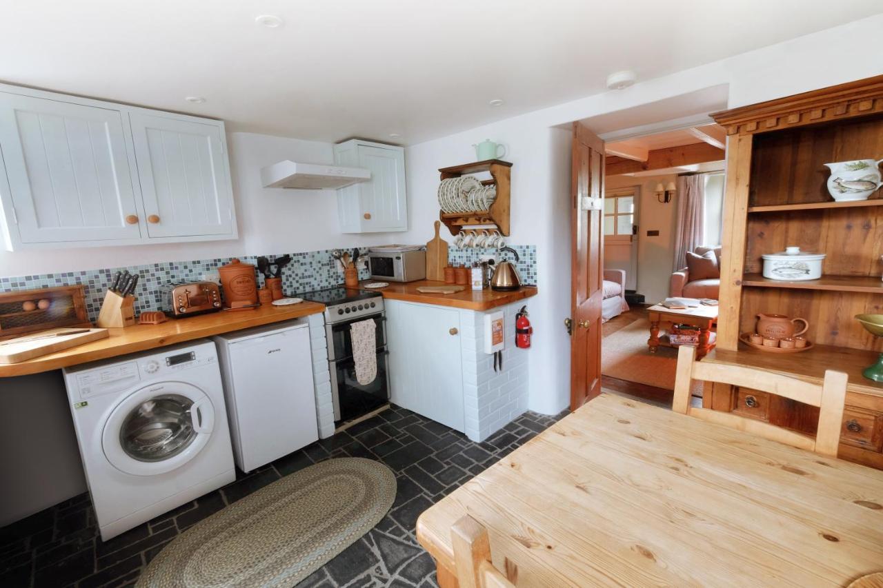 Niver Dew Holiday Cottage Lower Boscaswell Eksteriør bilde
